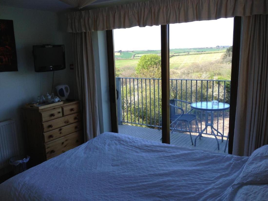 Room In Guest Room - Orchard Manor, Fore Street, Probus, Tr24Ly, Nr Труро Экстерьер фото